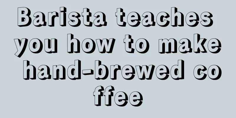 Barista teaches you how to make hand-brewed coffee